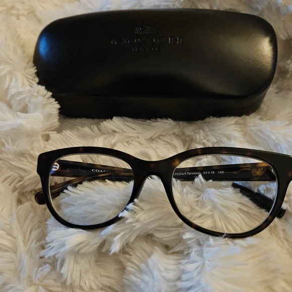 Coach Dark Tortoise Women's Glasses *Prescripton Frames* - Picture 1 of 6